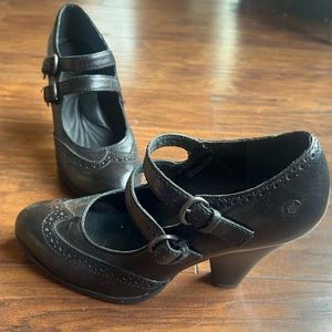 Vintage Born leather Mary Jane heels, black